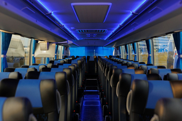 Фото салона Volvo 9900